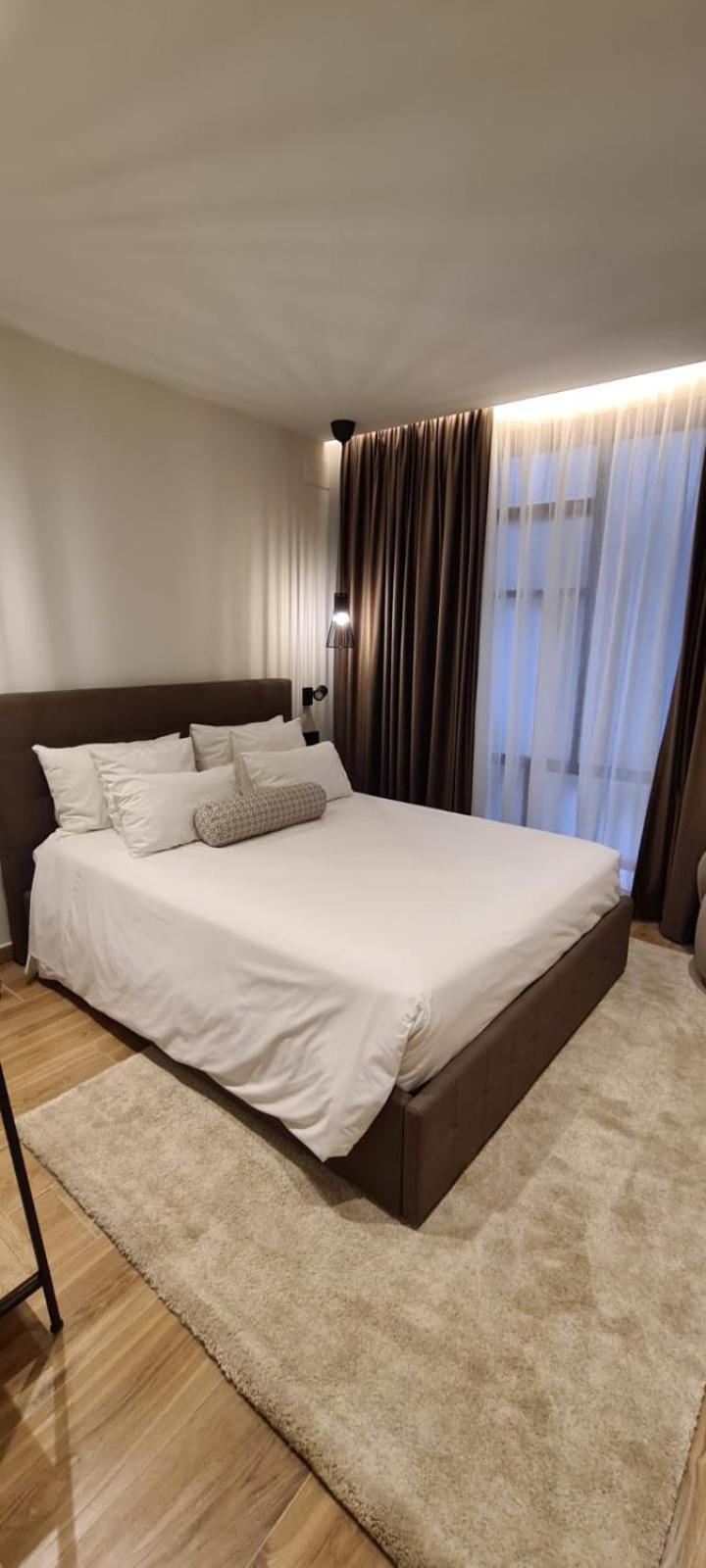 Hotel Manel Марторел Екстериор снимка